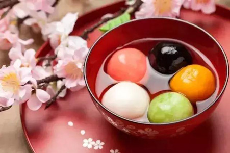 中銳空氣能祝福大家元宵節(jié)快樂！心想事成，開年大吉！